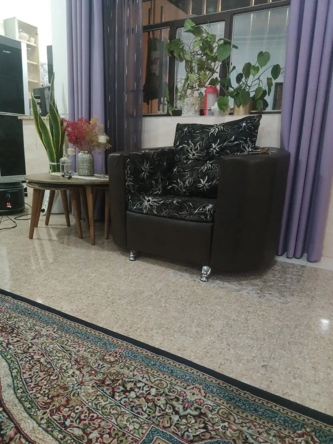 مبل 7نفره .بدنه چرم|مبلمان خانگی و میز عسلی|خان ببین, |دیوار