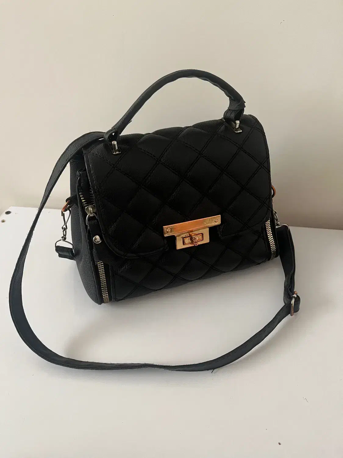 کیف رو دوشی شیک و تمیز|کیف، کفش، کمربند|شاهین‌شهر, دهخدا|دیوار