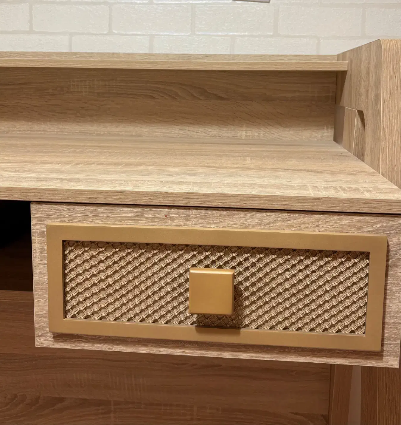 میز تحریر برندِ آوید چوب|میز تحریر و کامپیوتر|کرمان, |دیوار