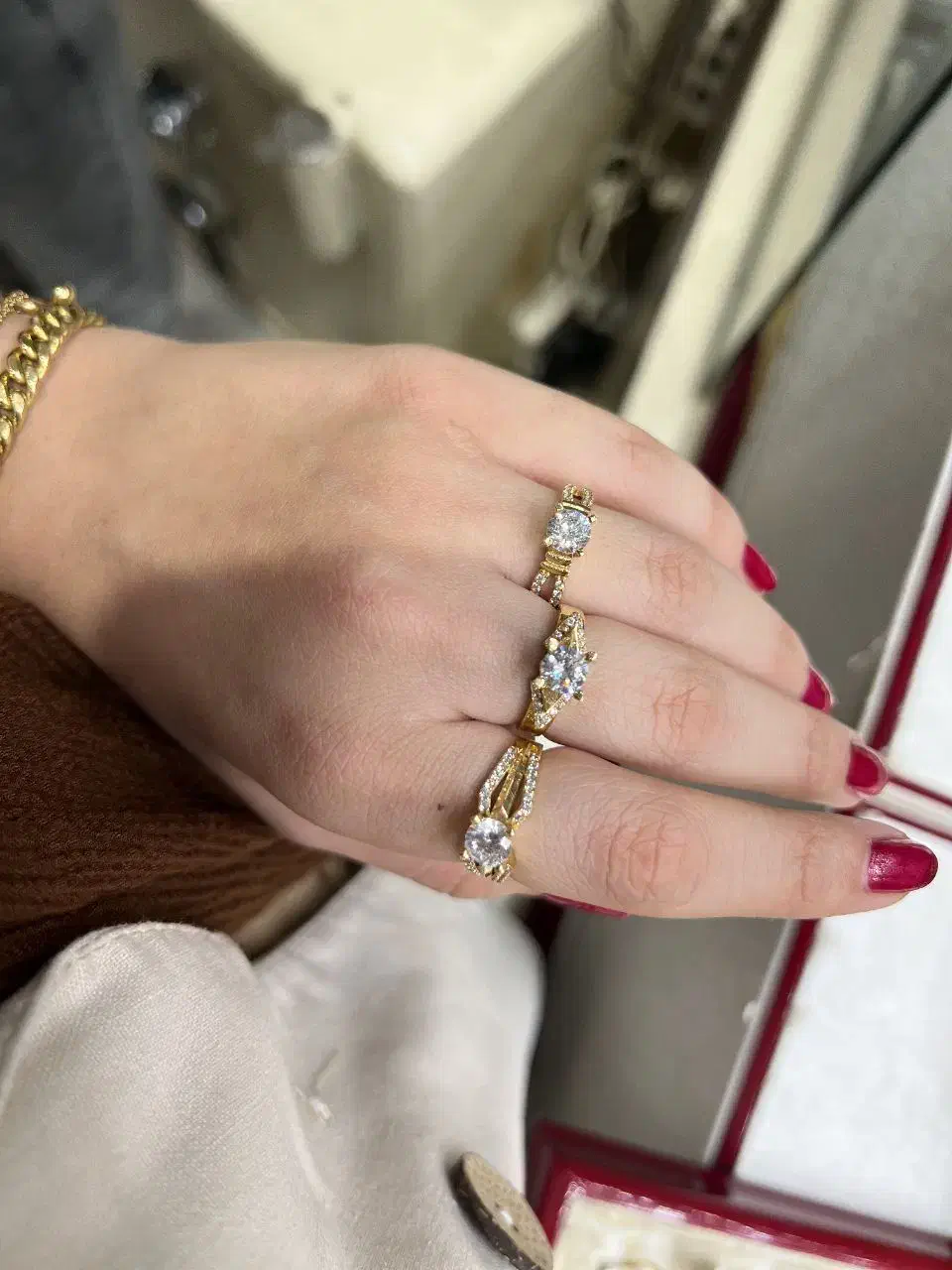 انگشتر سولیتر|جواهرات|شوش, |دیوار