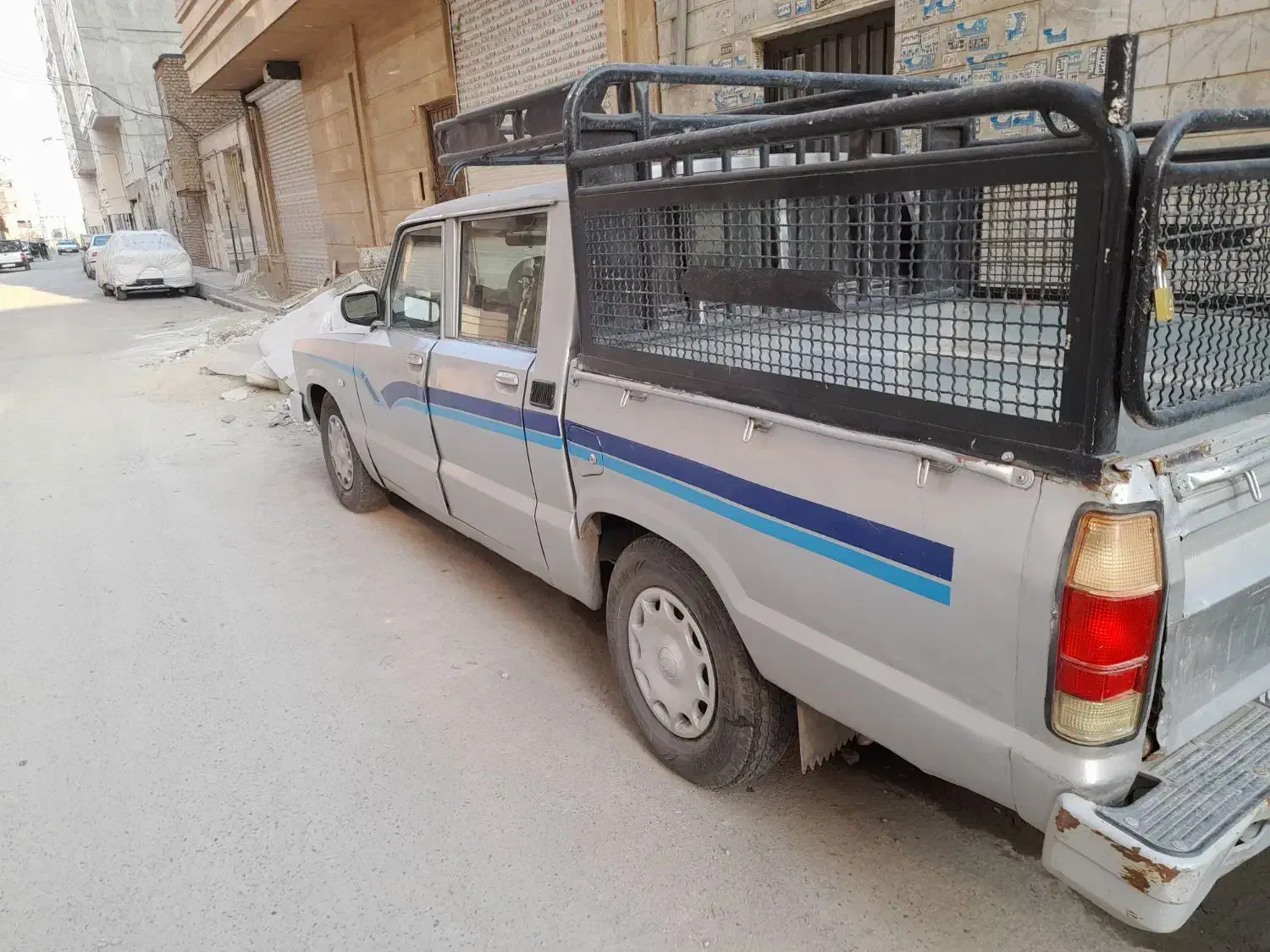 وانت مزدا سرحال و تمیز|خودرو سواری و وانت|تهران, هفده شهریور|دیوار