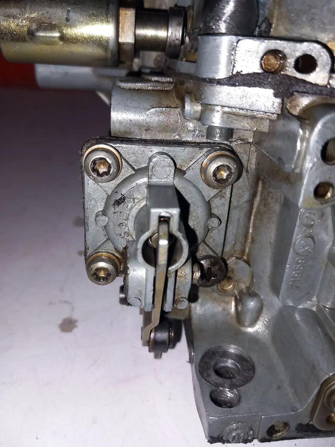 کاربراتور پژو ۲۰۰۰ برند سولکس|قطعات یدکی و لوازم جانبی|اصفهان, مارچین|دیوار