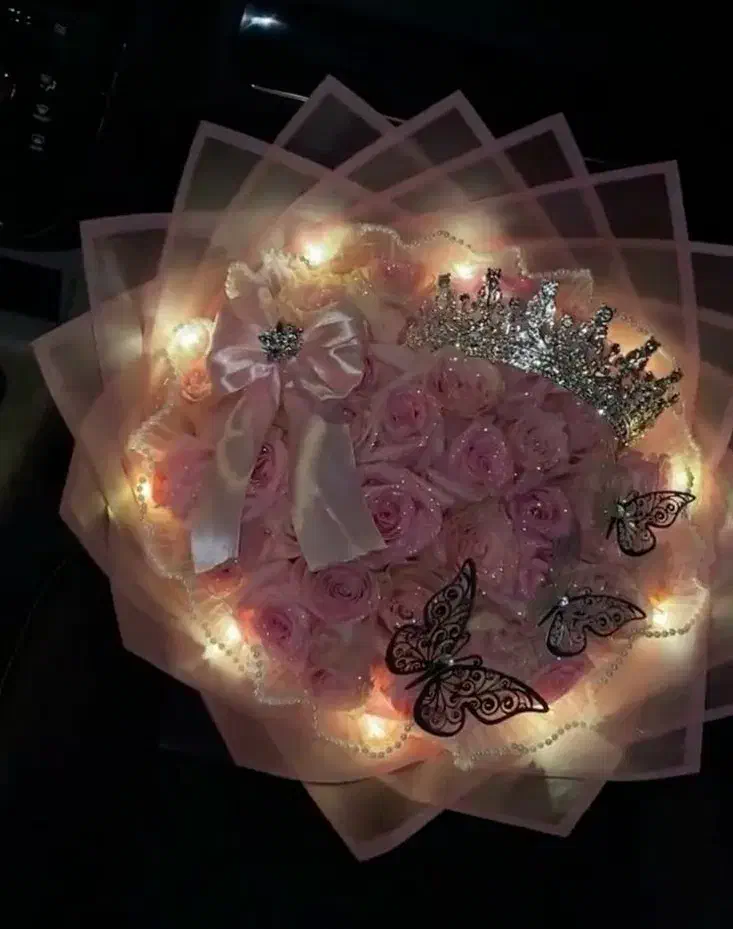 دسته گل های رز روبانی جاودان|صنایع دستی و سایر لوازم تزئینی|شیراز, چنچنه|دیوار