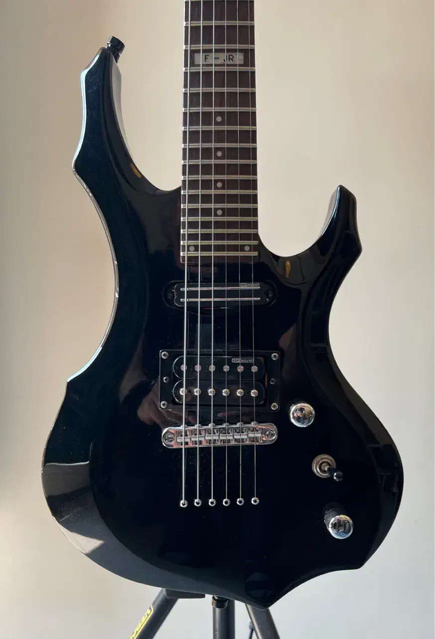 گیتار الکتریک ۳/۴ ESP LTD|گیتار، بیس، امپلیفایر|تهران, آرژانتین|دیوار