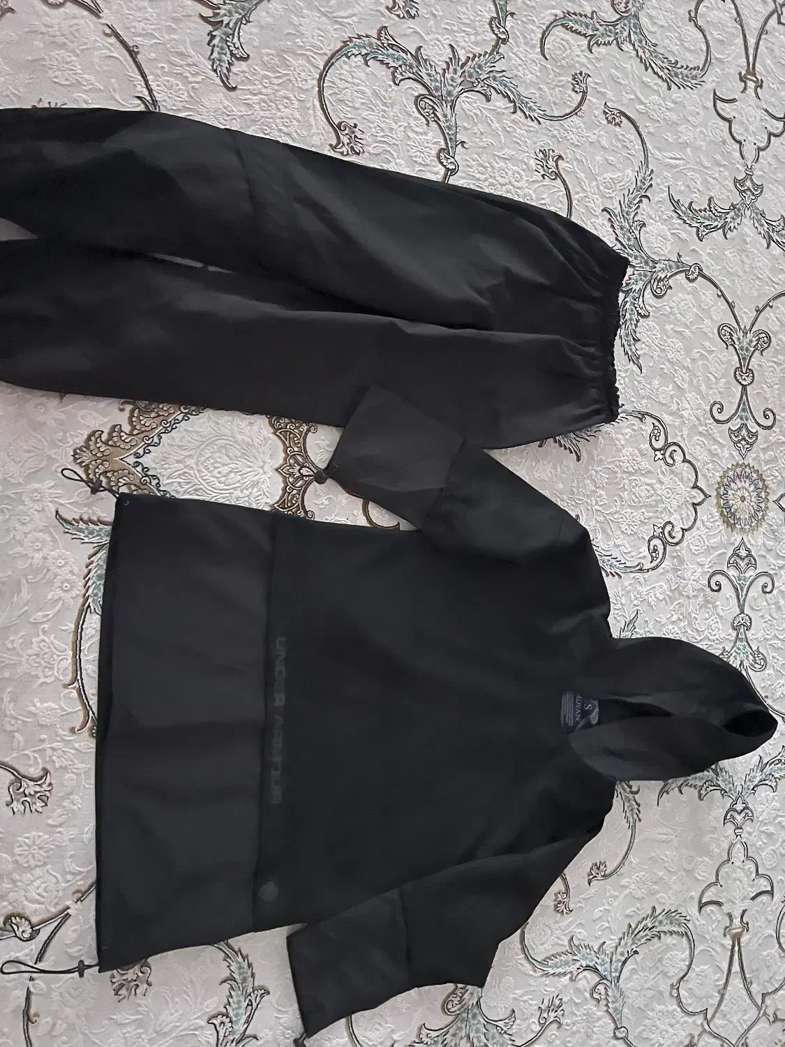 هودی شلوار|لباس|بابل, |دیوار