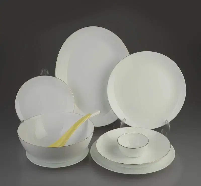 سرویس آرکوپال29پارچه دینواصلی نمکدان و سسخوری|ظروف سرو و پذیرایی|فردیس, شهرک ارم|دیوار