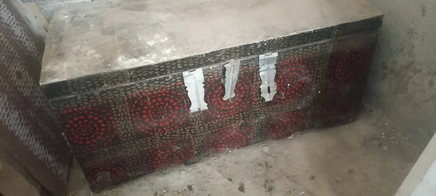 صندوق قدیمی|کلکسیون اشیاء عتیقه|خان ببین, |دیوار