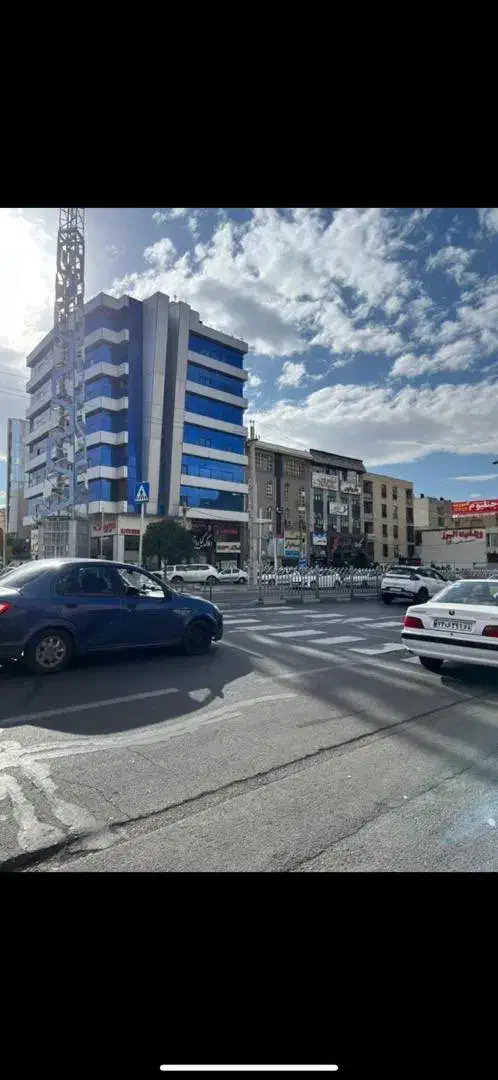 واحد اداری بر درختی (اورانوس)|فروش دفتر کار، اتاق اداری، مطب|کرج, مهرویلا جنوبی|دیوار