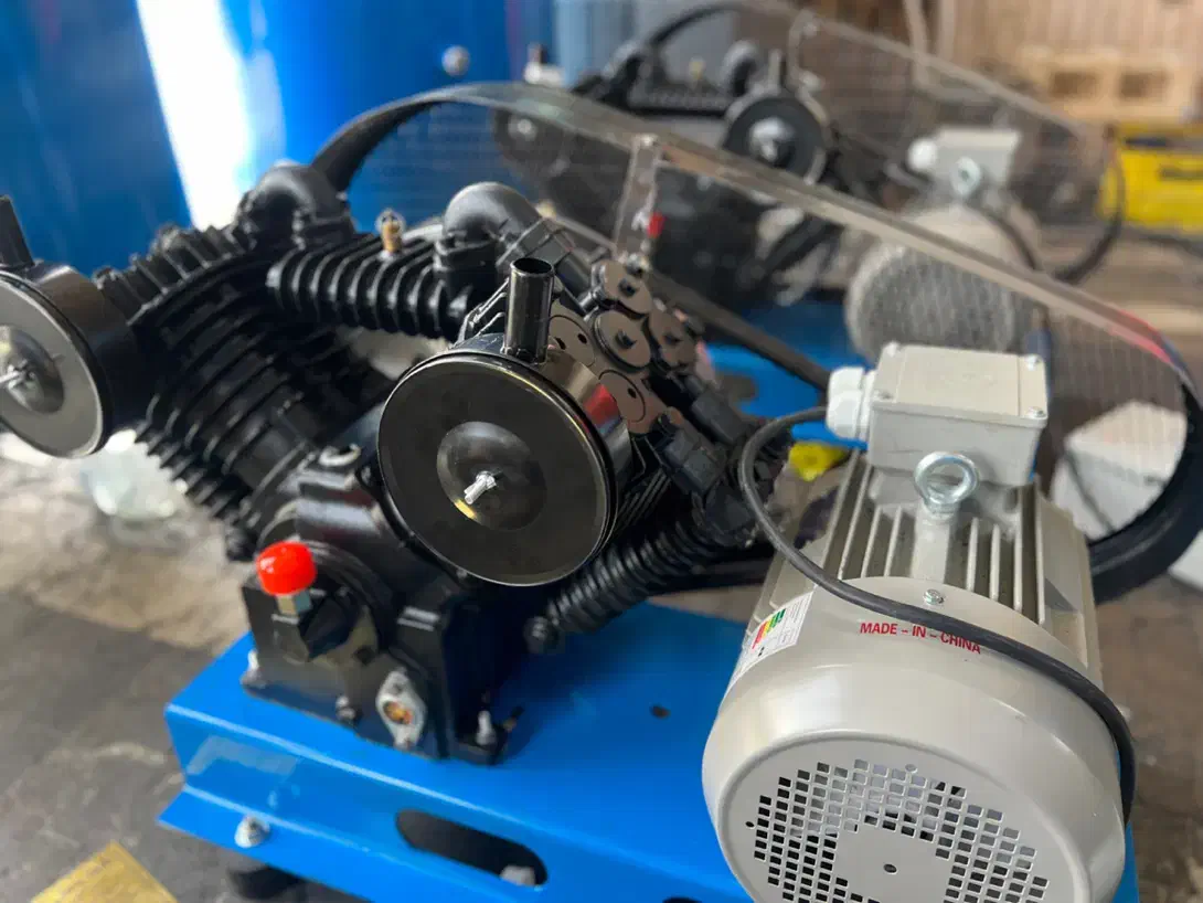 کمپرسور باد صنعتی قدرتمند ۱۰۰۰ لیتری|ماشین‌آلات صنعتی|مشهد, شهرک صنعتی توس|دیوار