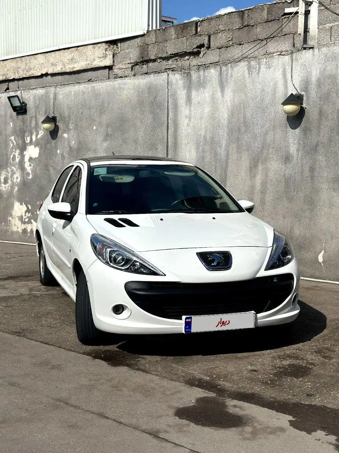 پژو 207 پانا دنده 1401|خودرو سواری و وانت|رشت, کوی طالقانی|دیوار