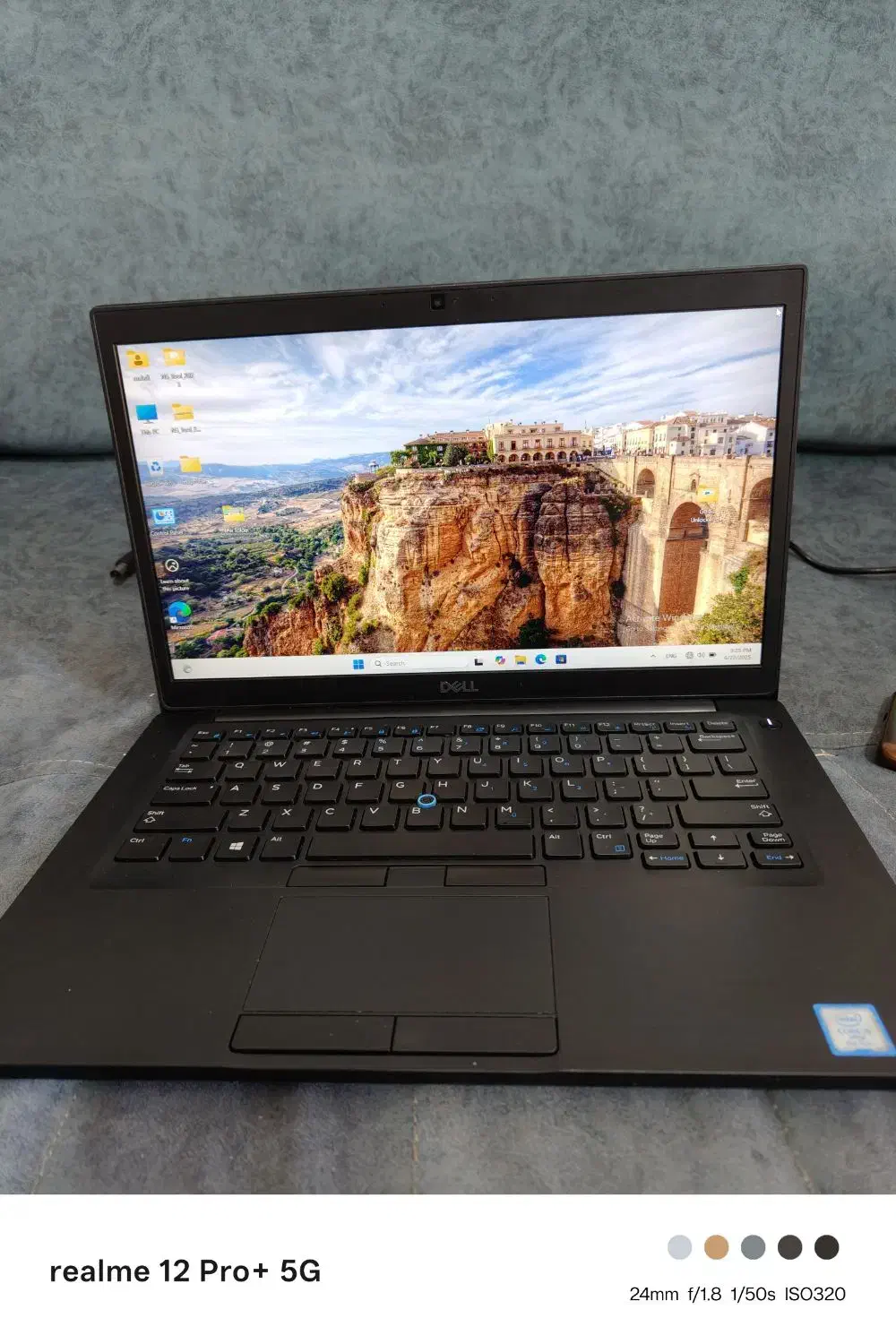 لپ تاپ دل نسل 8 در حد آک فروش یا معاوظه با گوشی|رایانه همراه|خرم‌آباد, |دیوار