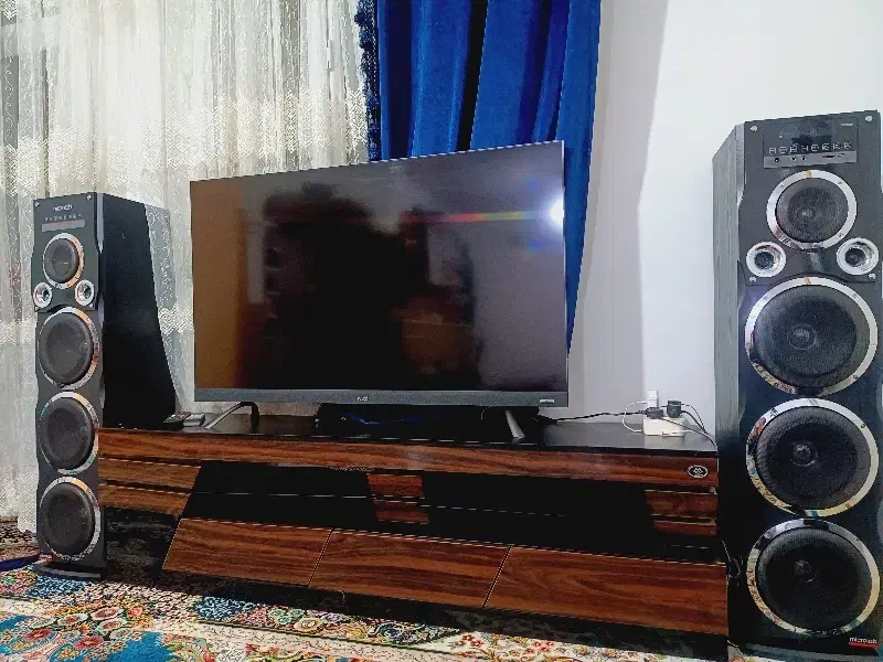 تلویزیون و سیستم صوتی|تلویزیون و پروژکتور|دماوند, دماوند|دیوار