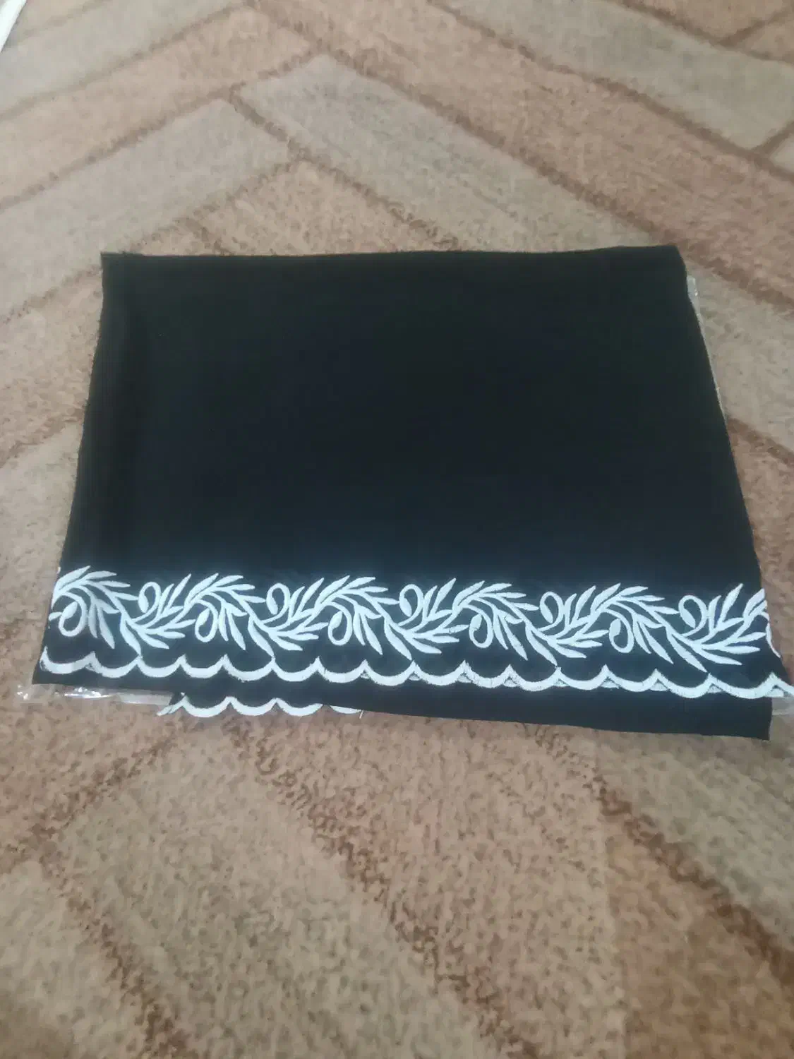 شال نویه نو|لباس|تربتحیدریه, پائین ولایت|دیوار