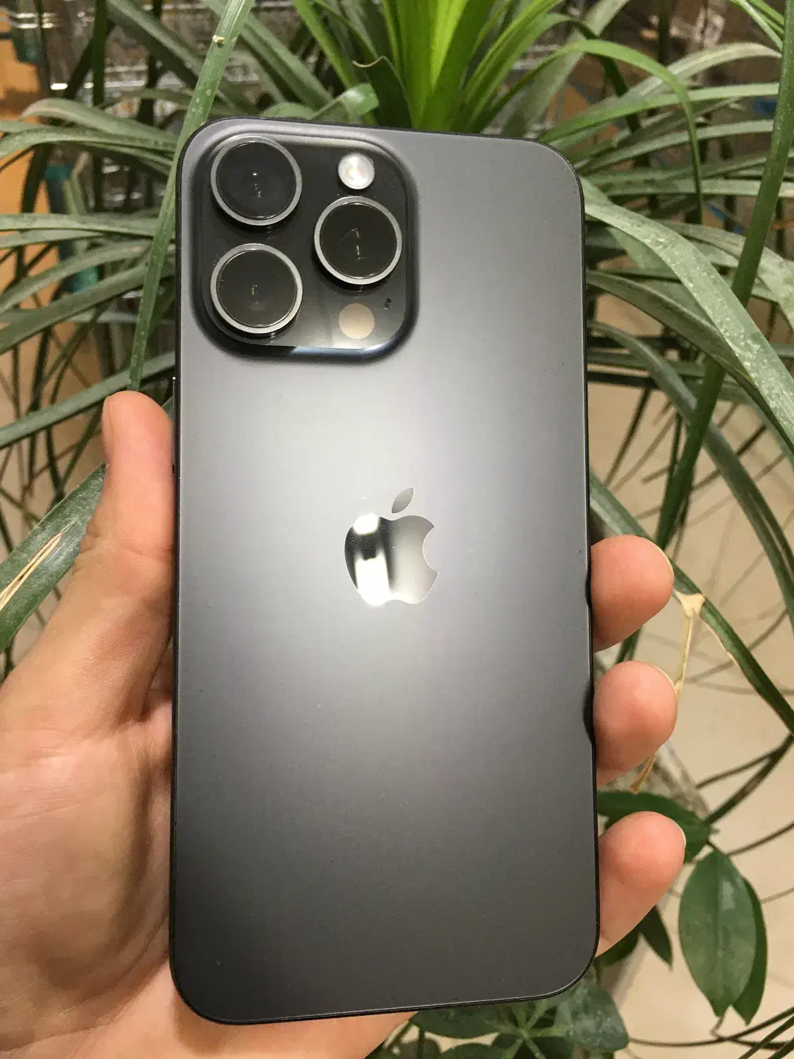 15promax 256G za/a|موبایل|اراک, |دیوار