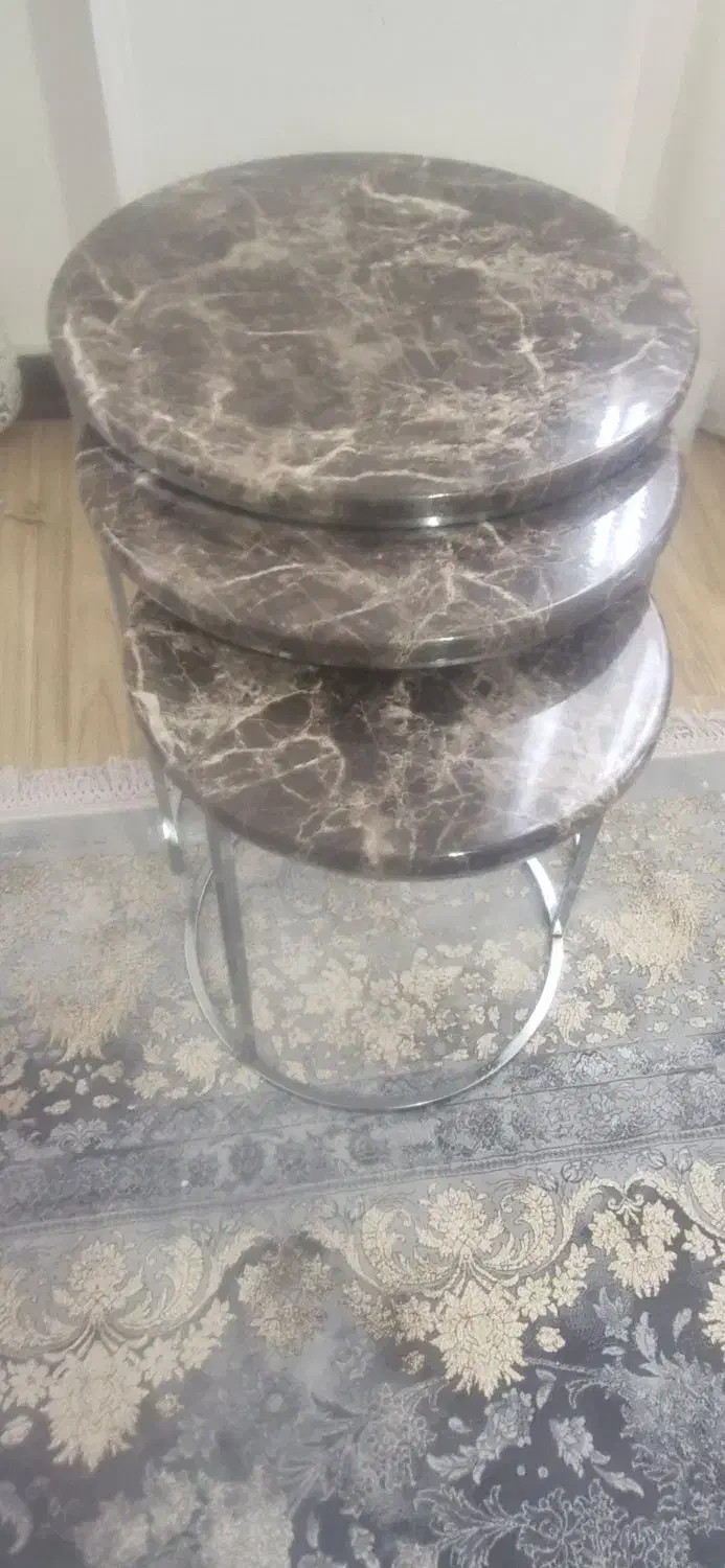 میز وسط و سه تا عسلی|مبلمان خانگی و میز عسلی|کرج, برغان|دیوار