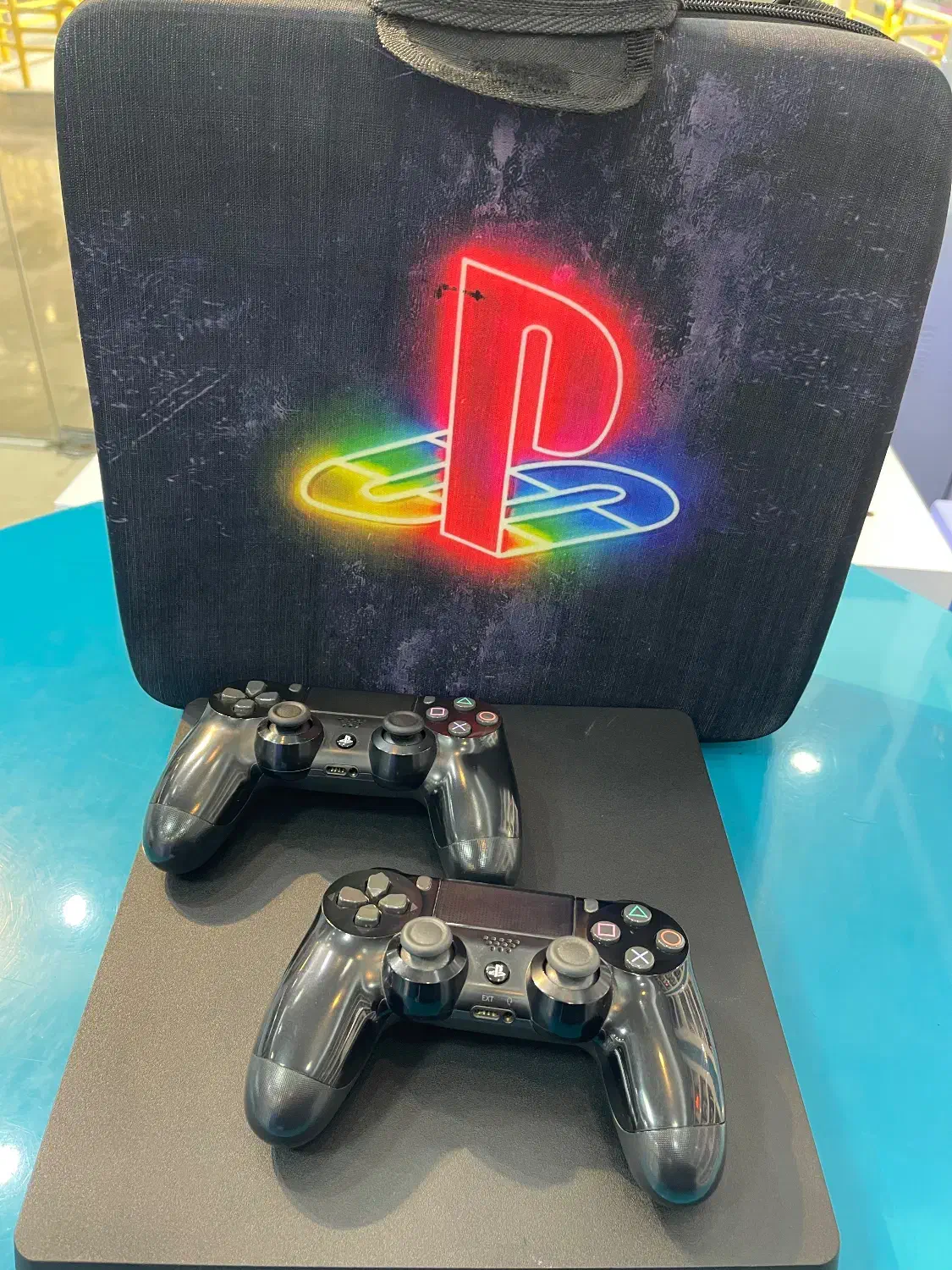 ps4 slim|کنسول، بازی ویدئویی و آنلاین|شاهین‌شهر, فردوسی|دیوار