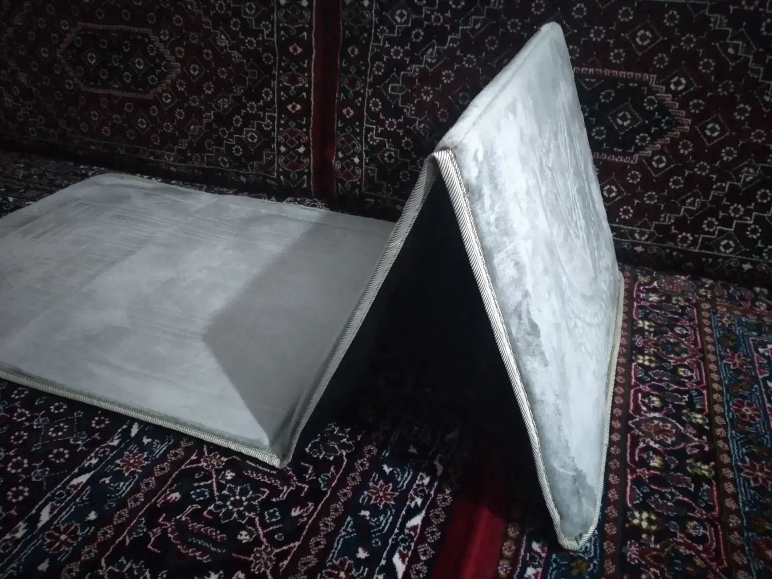 سجاده با تکیه گاه بدون نمونه در بازار|خدمات پذیرایی، مراسم|سنندج, |دیوار