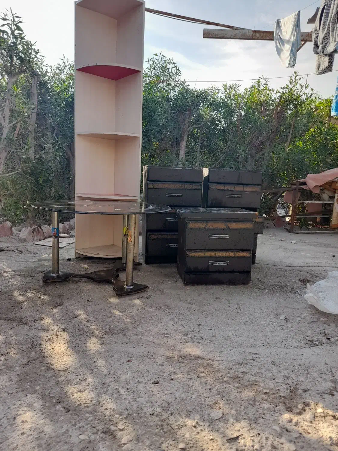 ۳عدد کشو دار یک عددزیرمیزی|کتابخانه، شلف، قفسه‌های دیواری|بندرعباس, |دیوار