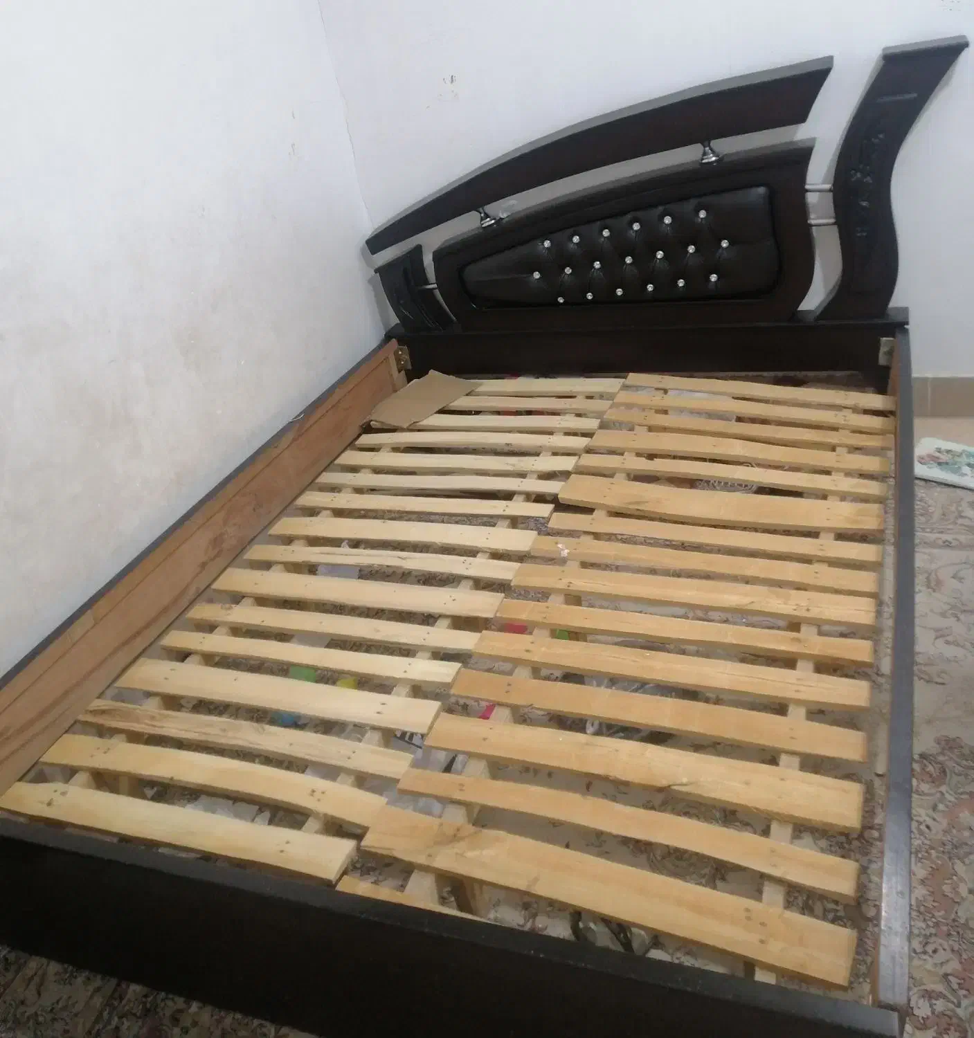 تخت خواب|تخت و سرویس خواب|نیشابور, شهید بهشتی|دیوار