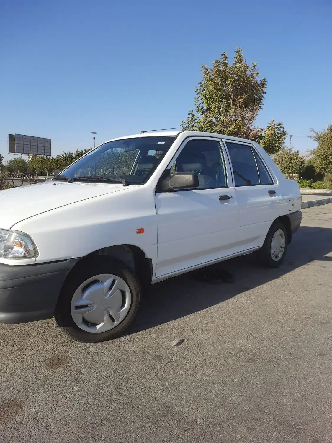 پرایـد لـای کـاغـذی  *|خودرو سواری و وانت|نیشابور, شریعتی|دیوار