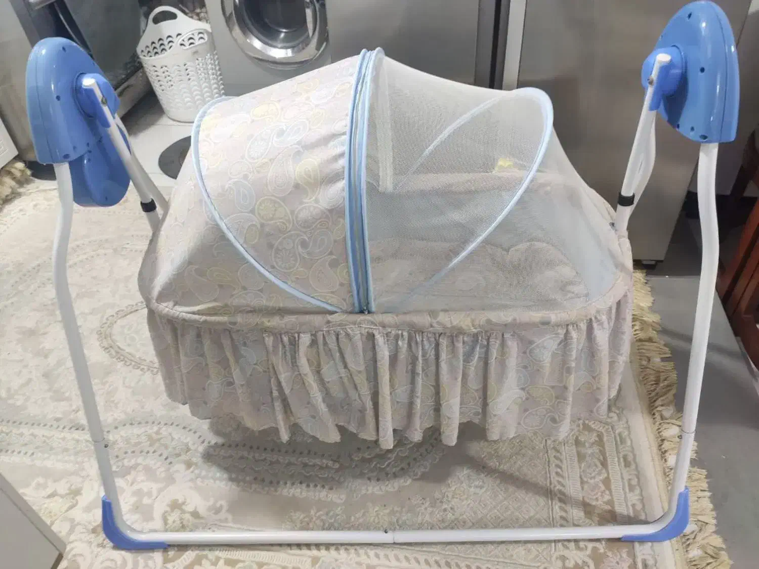 گهواره برقی با آداپتور|اسباب و اثاث بچه|ساری, |دیوار