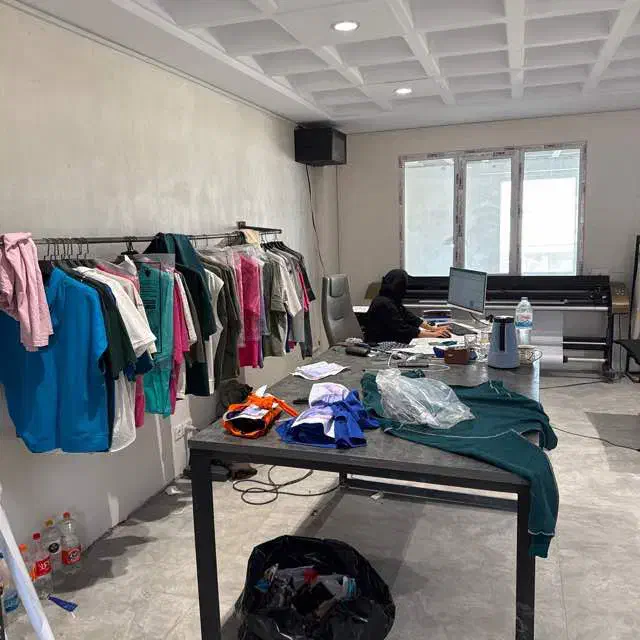 جمینی کار ،اپراتور دستگاه برش و دستگاه طاقه پهن کن|استخدام صنعتی، فنی، مهندسی|تهران, شهید رجایی|دیوار