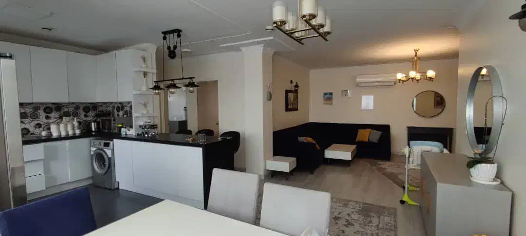 ۶۵ متر در سعادت آباد