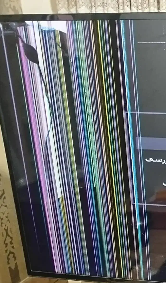 تلوزیون شکسته|تلویزیون و پروژکتور|باسمنج, |دیوار