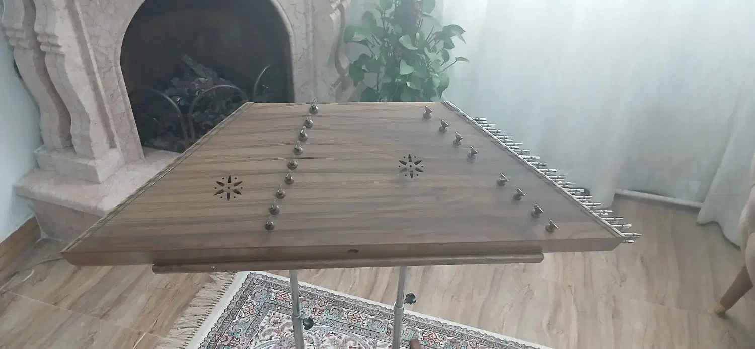 سنتور|سازهای سنتی|اندیشه, اندیشه فاز ۴|دیوار