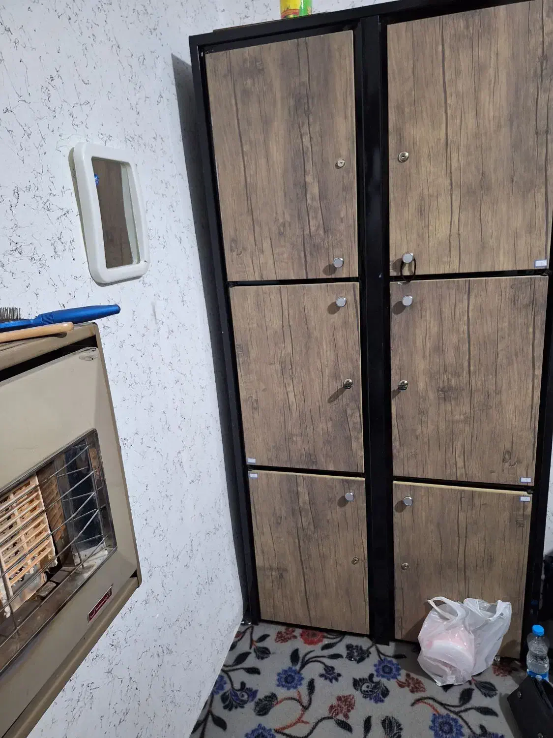 خوابگاه دخترانه کم جمعیت|اجارهٔ کوتاهمدت آپارتمان و سوئیت|شیراز, شهرک مهدیه|دیوار