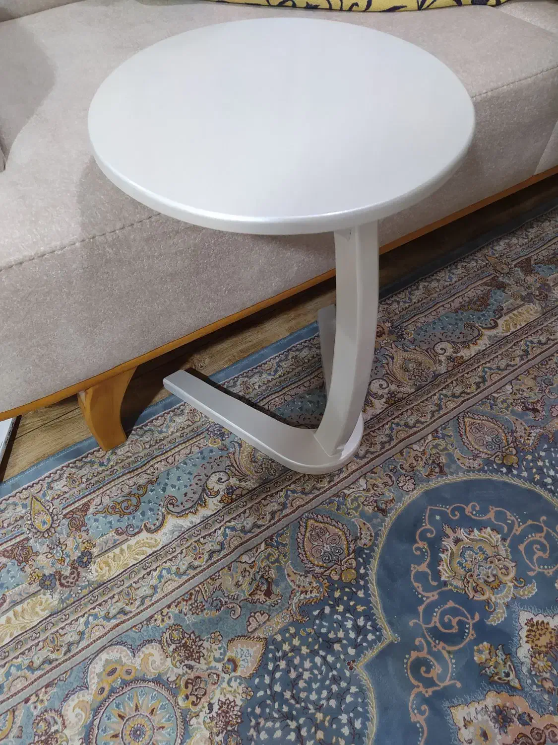 میز عسلی لب تابی هر کدام ۱۶۰۰|مبلمان خانگی و میز عسلی|بندر ماهشهر, |دیوار