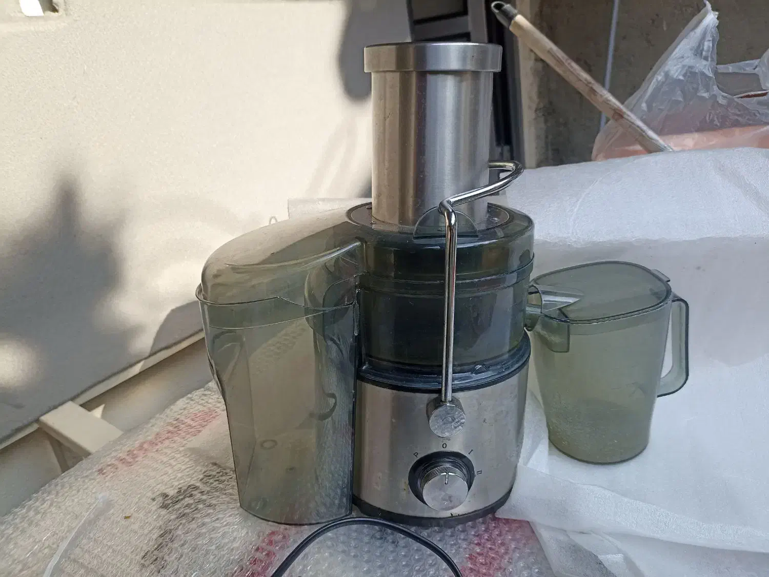 اب هویچ گیری|آبمیوهگیر و آبمرکباتگیر|صومعهسرا, |دیوار