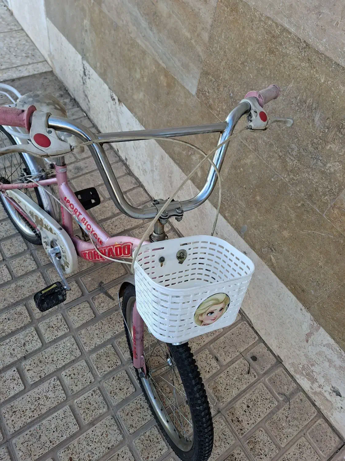 دوچرخه۲۰ دخترانه|دوچرخه، اسکیت، اسکوتر|شاهین‌شهر, شهرک امام علی|دیوار