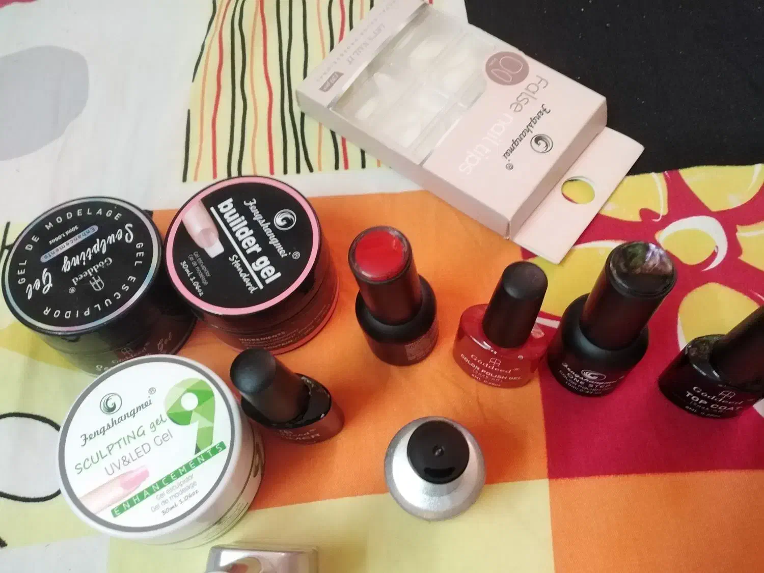 وسایل ناخن مصنوعی|آرایشی، بهداشتی، درمانی|اندیشه, اندیشه فاز ۴|دیوار