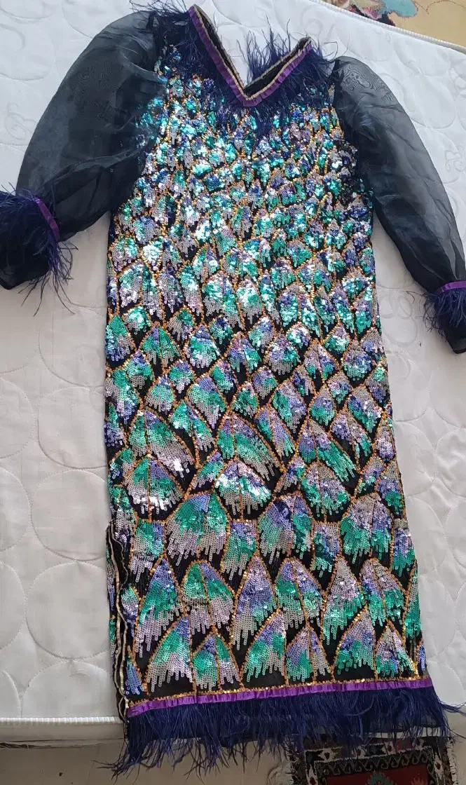 پیراهن مجلسی|لباس|تبریز, |دیوار