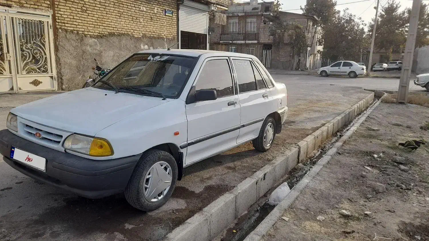 پراید ۸۸ سالم|خودرو سواری و وانت|بروجرد, |دیوار