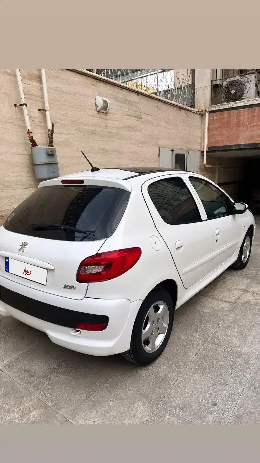 ۲۰۷ پاناروما مدل ۴۰۲|خودرو سواری و وانت|اهواز, کیان اباد|دیوار