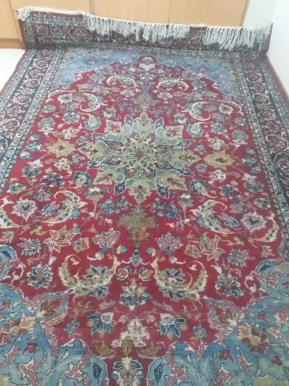 دو تخته فرش دست باف|فرش|اصفهان, سپاهان‌شهر|دیوار
