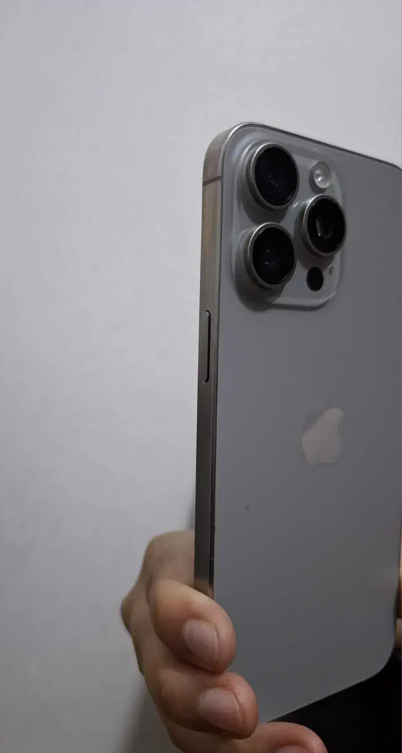 اپل iPhone 15 Pro Max با حافظهٔ ۲۵۶ گیگابایت|موبایل|یاسوج, |دیوار