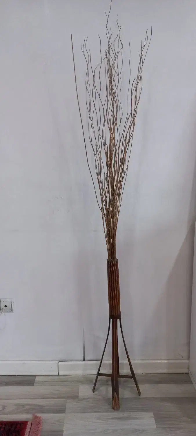 گلدان چوبی بهمراه گل خشک|گل مصنوعی|گنبد کاووس, |دیوار