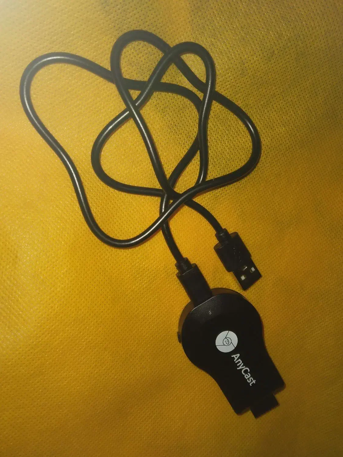 کروم کست انتقال تصویر به تلوزیون|لوازم جانبی موبایل و تبلت|رشت, منظریه|دیوار