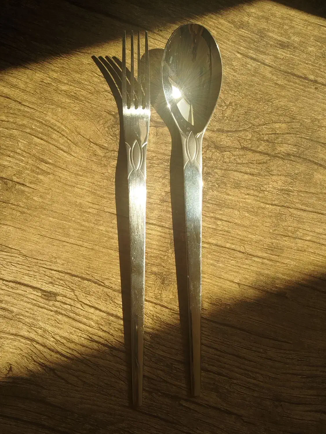 فروش 18 تا قاشق و چنگال|ظروف سرو و پذیرایی|شیراز, گویم|دیوار