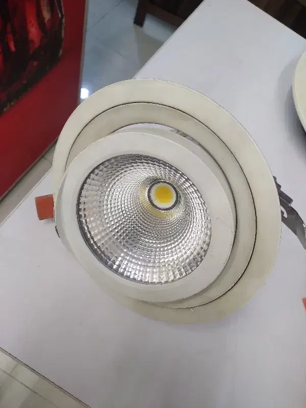 لامپ هالوژن|لامپ و چراغ|کرج, جهان‌شهر|دیوار