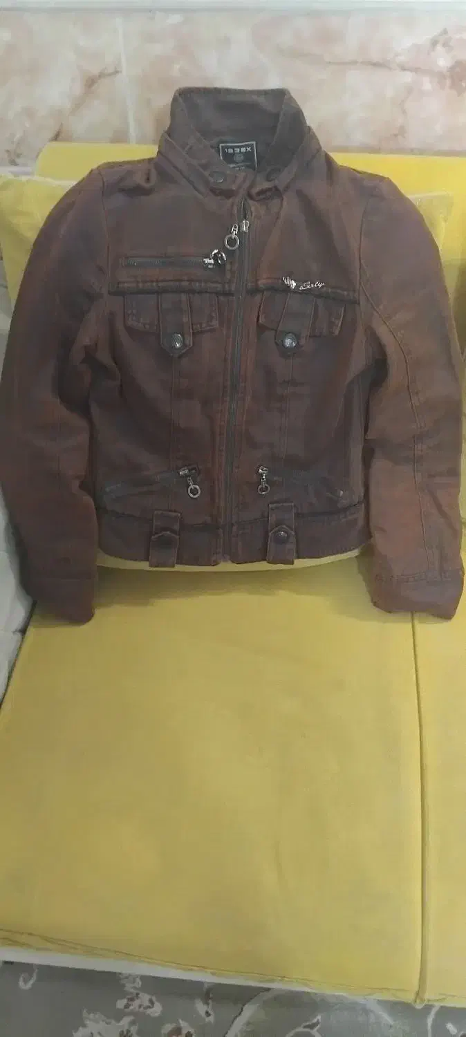 کاپشن چرم اصلی درجه یک کوتاه و پوتین خزدار|لباس|نیشابور, شهید بهشتی|دیوار