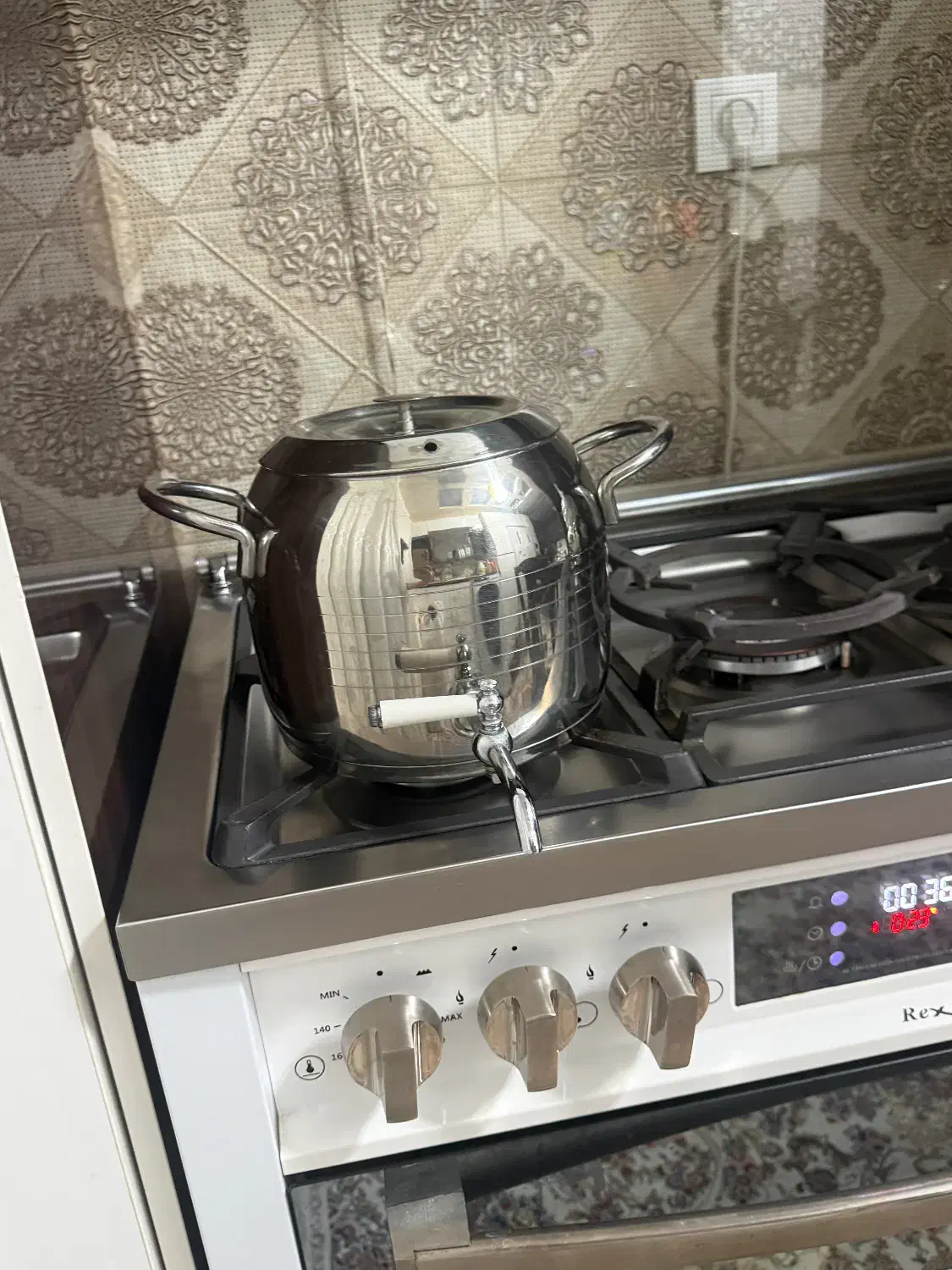 کتری رو گازی شیر دار|قوری، کتری، قهوهساز دستی|تهران, فلاح|دیوار