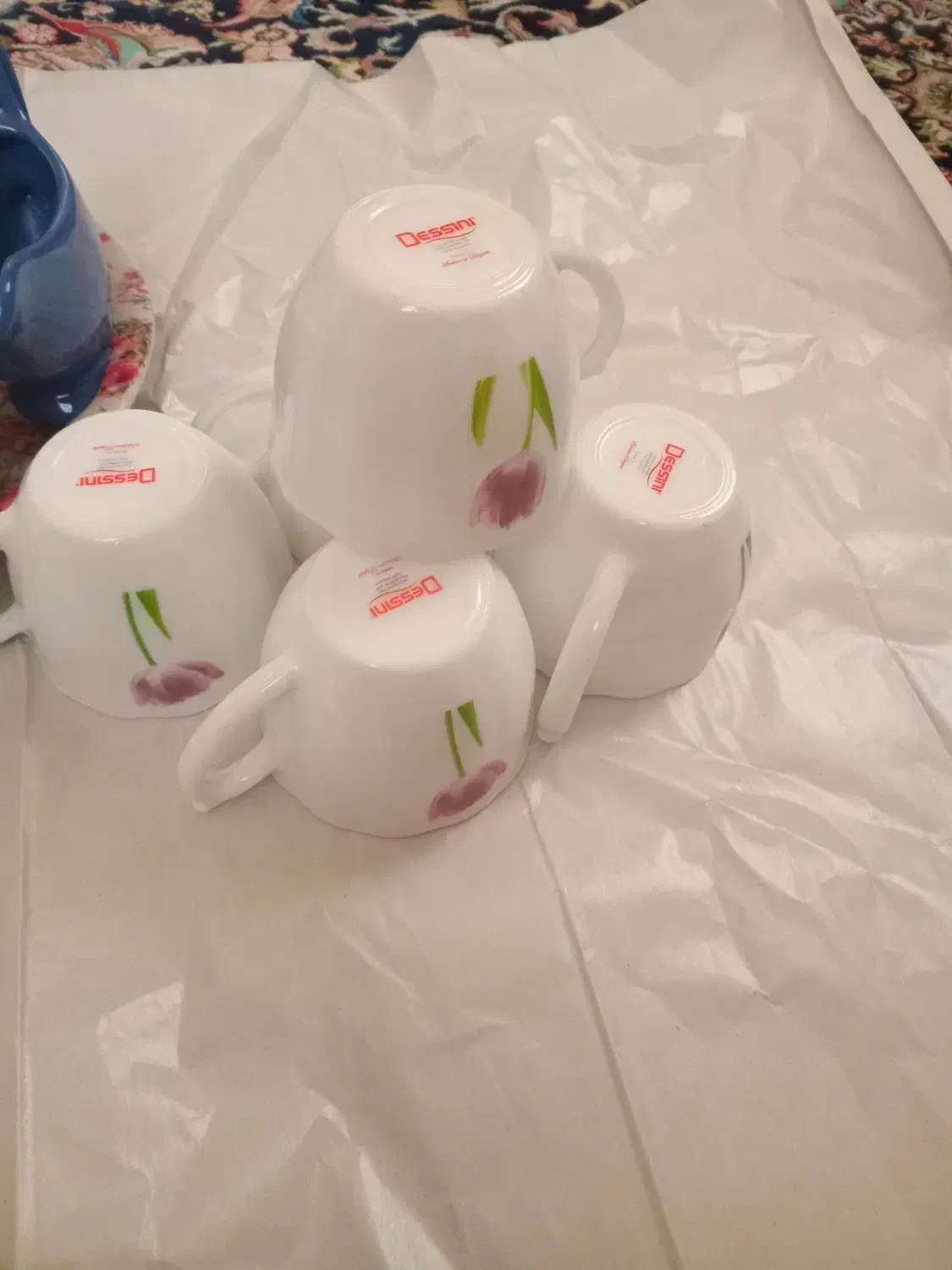 ۱۲ عدد استکان آکروپلیس ۵ عدد قندان و عدد جا سس|ظروف سرو و پذیرایی|کوزران, |دیوار