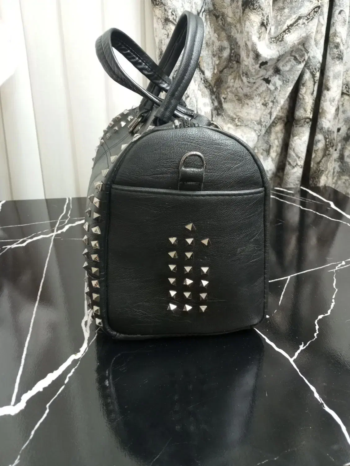 کیف مشکی سالم و بزرگ|کیف، کفش، کمربند|مشهد, هنرستان|دیوار