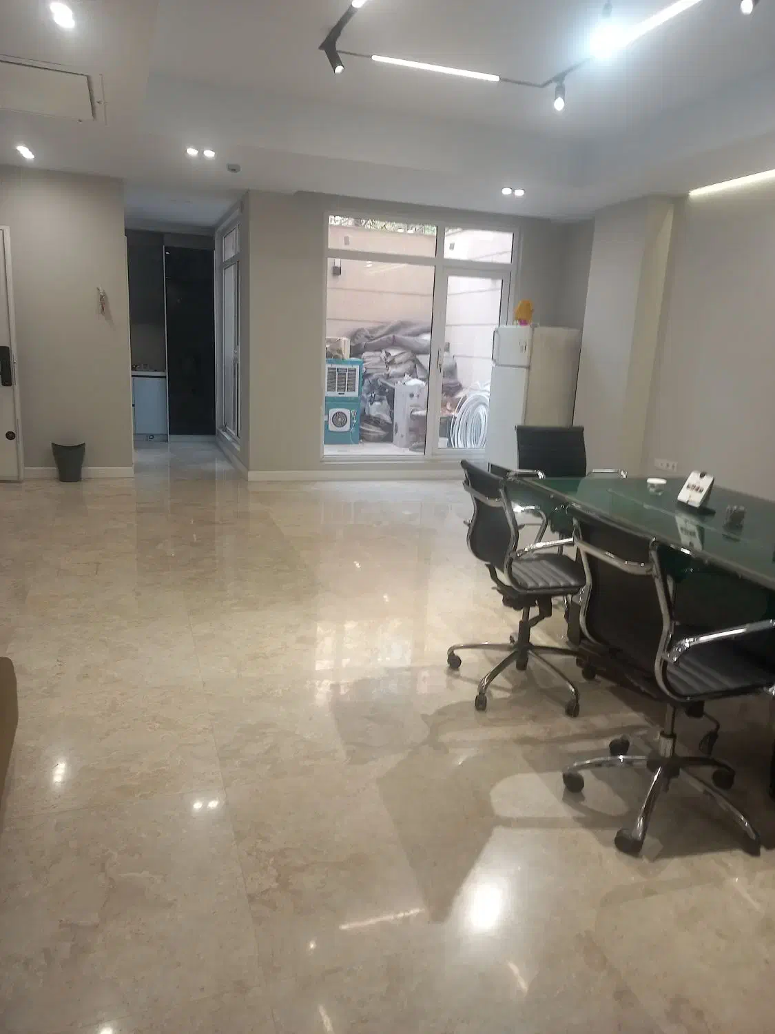 93مترکلید نخورده میرداماد فول امکانات