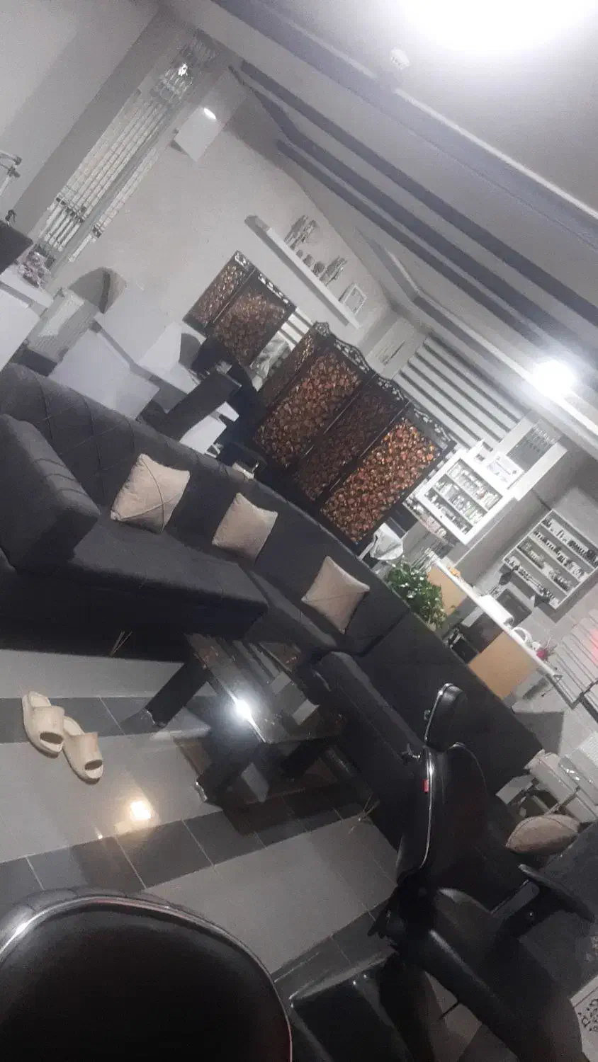 اجاره تمامی لاین ها ب ویژه ناخن|خدمات آرایشگری و زیبایی|شاهینشهر, سعدی جنوبی|دیوار