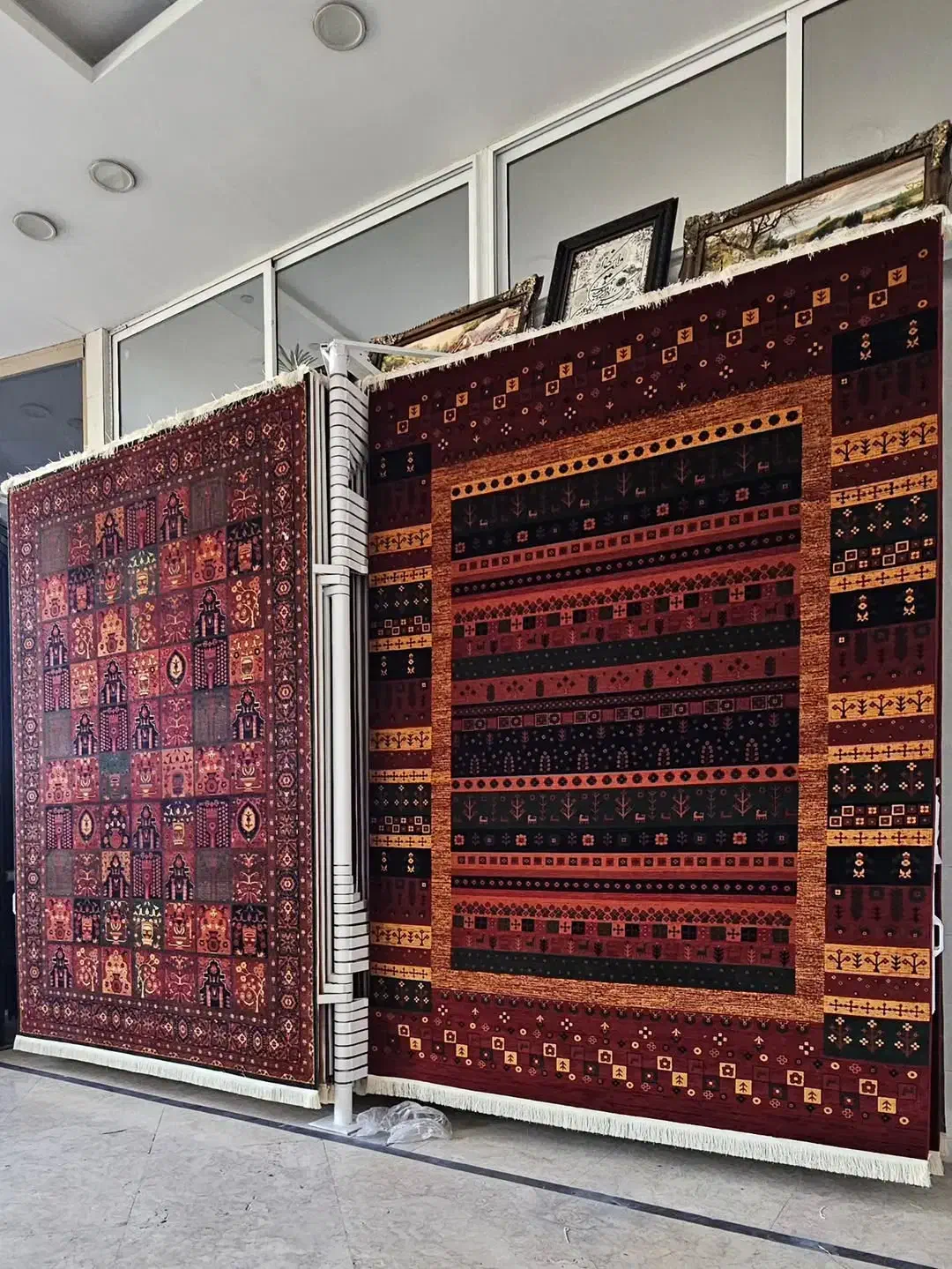 فرش کاخ فروشگاه قاجار۱۲متری۷۰۰شانه تراکم ۲۵۵۰درجه۱|فرش|شیراز, فرگاز|دیوار